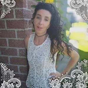 Meet your Posher, Marie claude